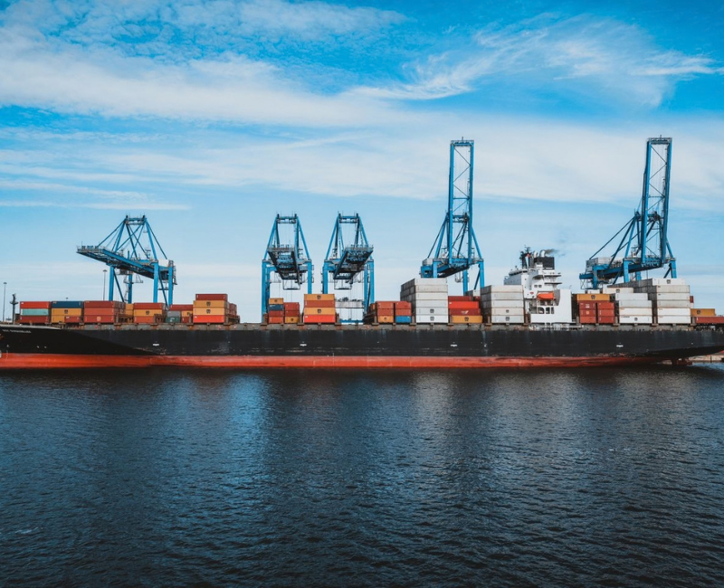 Offshore floating platform and deep sea operations